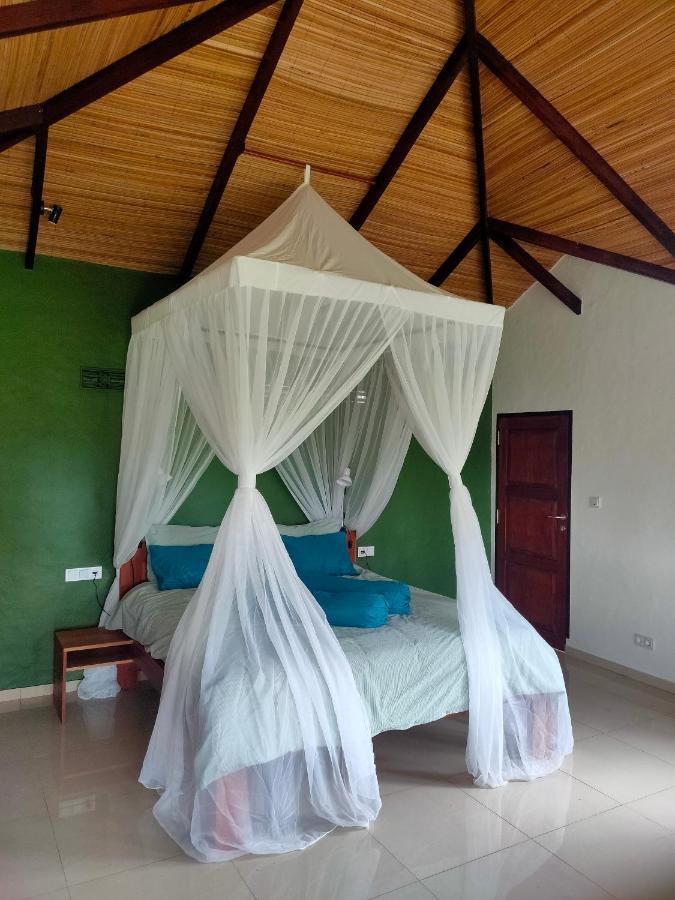 Ilasan Cottage. Tomohon Экстерьер фото