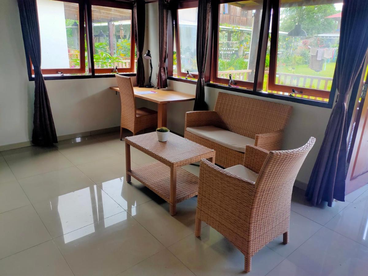 Ilasan Cottage. Tomohon Экстерьер фото